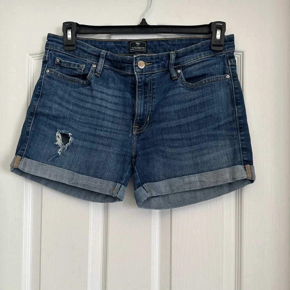 Gap jean shorts boy friend